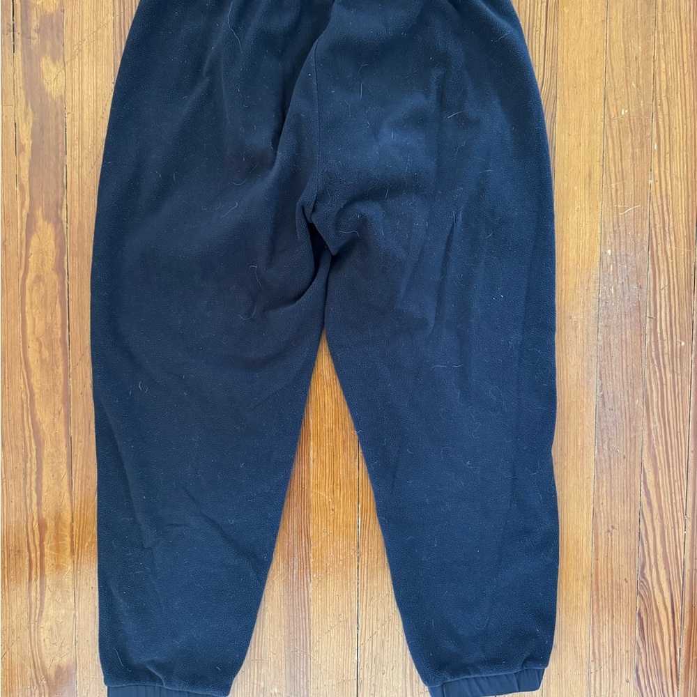 Vuori Women’s Aspen Fleece Joggers-black